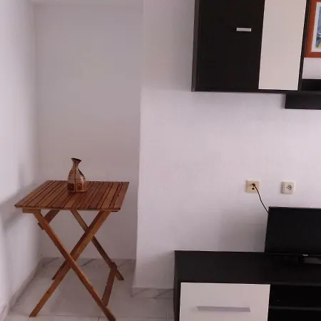 Apartment Marvelous Flat Next To The Beach Torrevieja