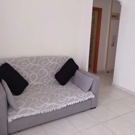 Marvelous Flat Next To The Beach *